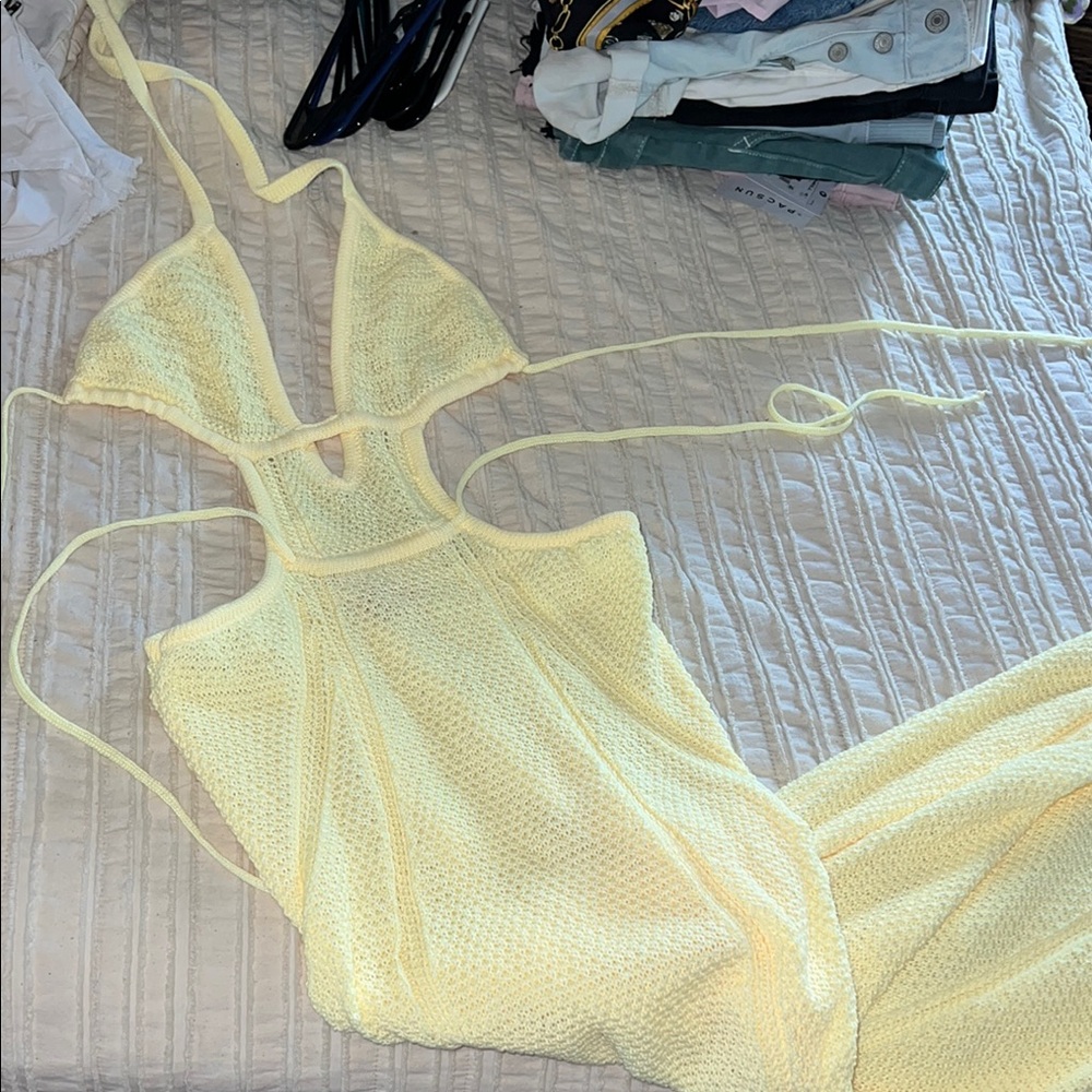 Yellow crotchet Maxi Dress with Elegant Silhouette